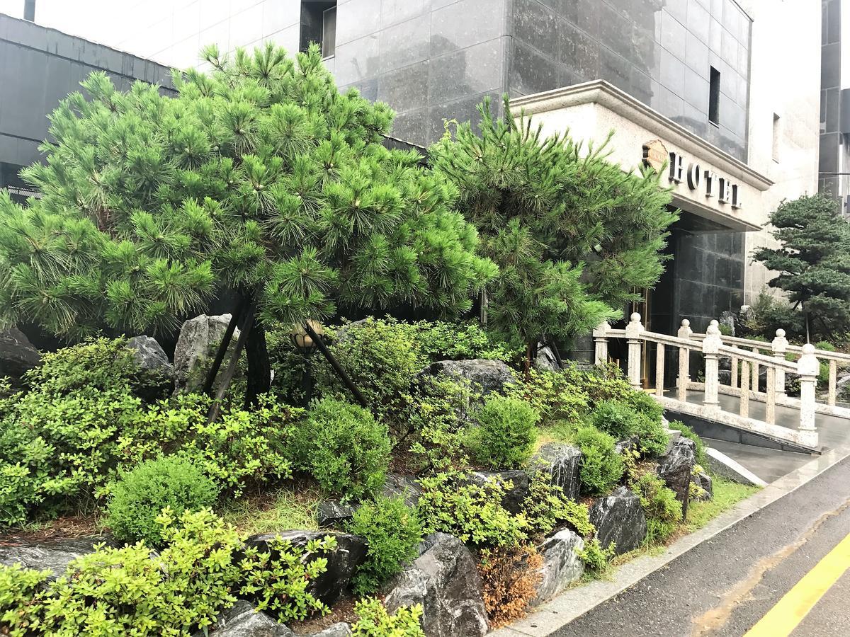 Suwon Orsay Business Hotel Exterior photo